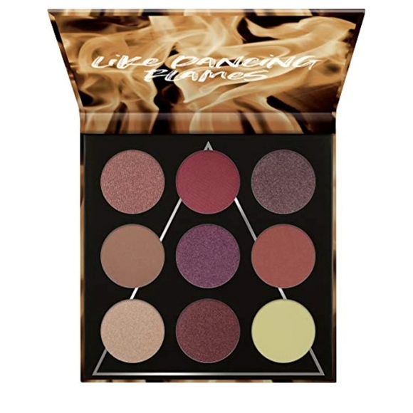 🩷3/$15 ESSENCE EYESHADOW PALETTE  "FIRE", MIX OF 9 MATTE & SHIMMER COLORS NWT… - Picture 1 of 6